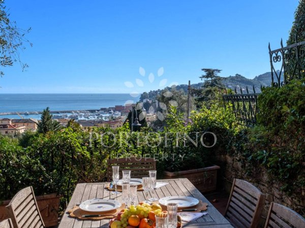 casa indipendente in vendita a Santa Margherita Ligure