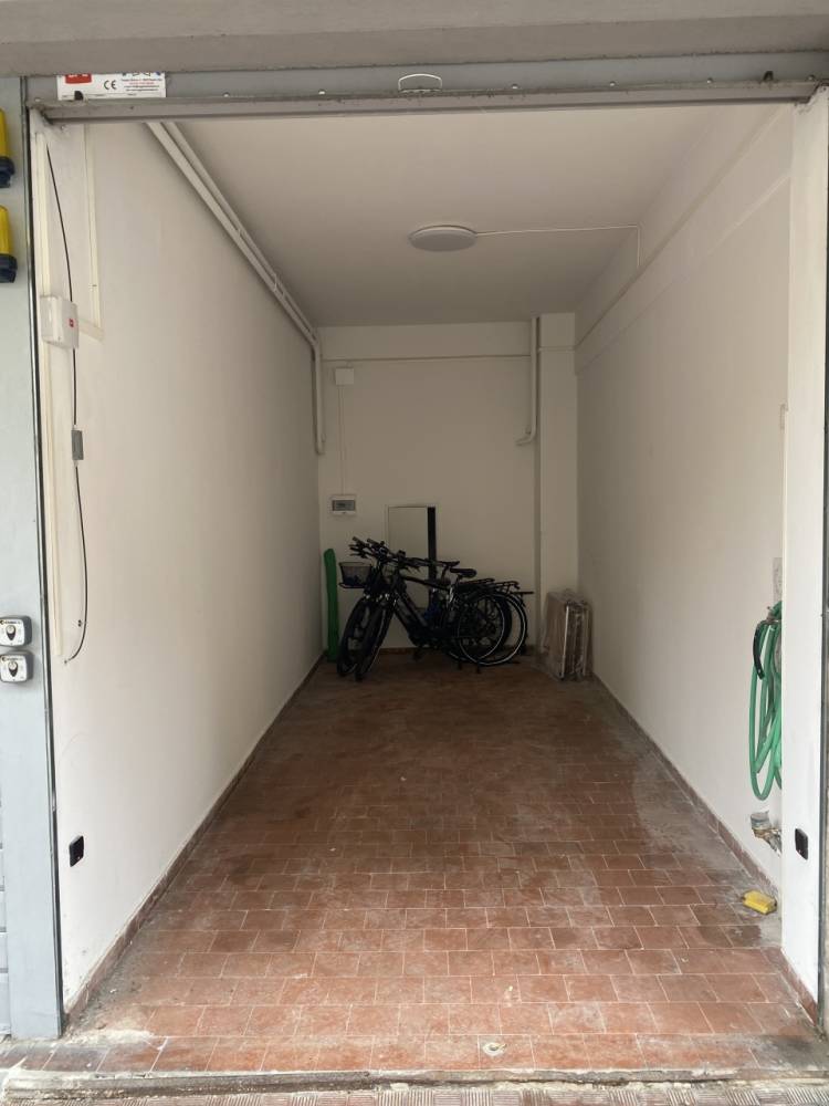 locale di sgombero in vendita a Santa Margherita Ligure