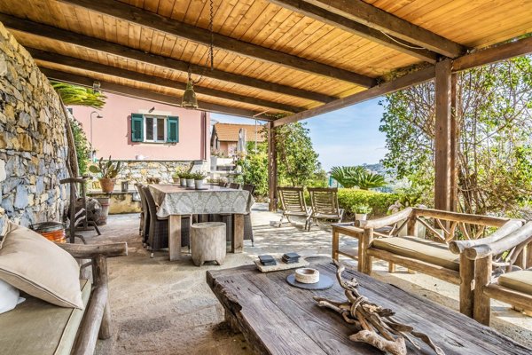casa indipendente in vendita a Santa Margherita Ligure