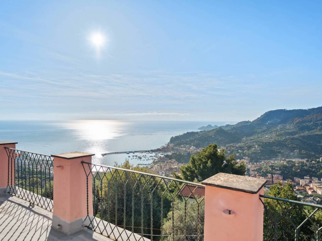 casa indipendente a Santa Margherita Ligure in zona San Lorenzo della Costa