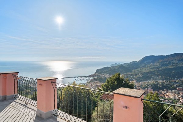 casa indipendente a Santa Margherita Ligure in zona San Lorenzo della Costa