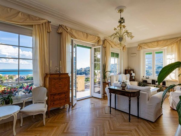 appartamento in vendita a Santa Margherita Ligure