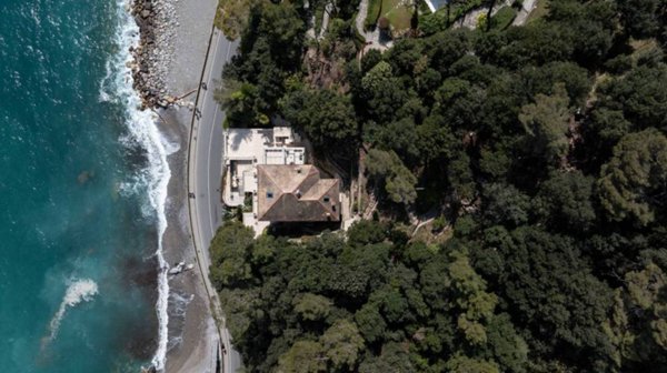 appartamento in vendita a Santa Margherita Ligure in zona Paraggi