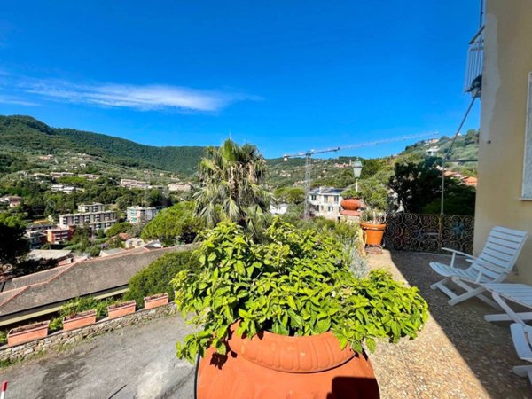 appartamento in vendita a Santa Margherita Ligure in zona Paraggi