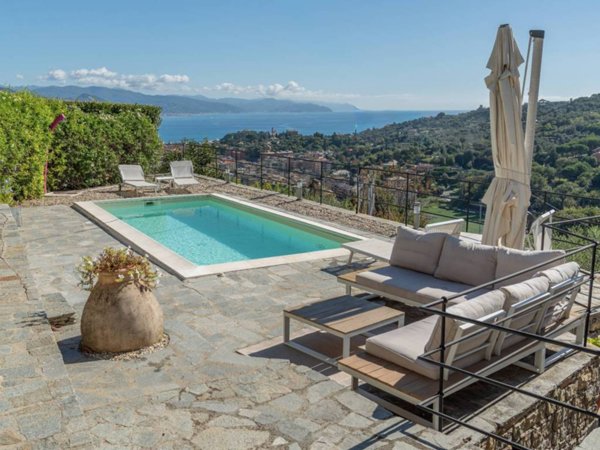 casa indipendente in vendita a Santa Margherita Ligure