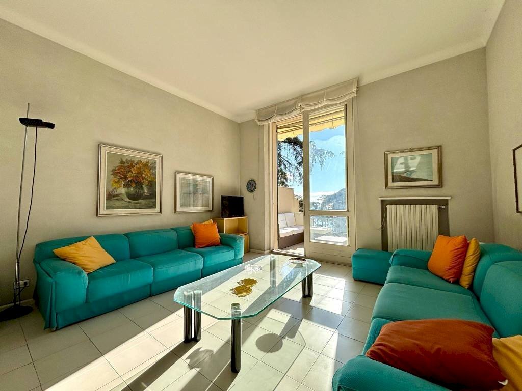 appartamento in vendita a Santa Margherita Ligure in zona Paraggi