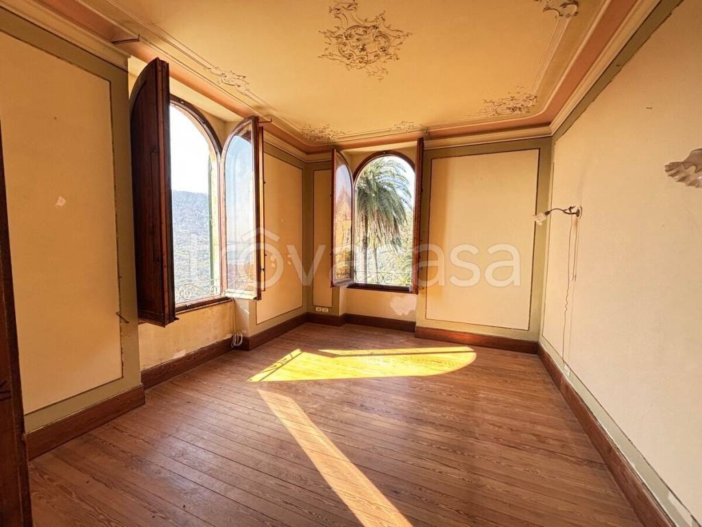 appartamento a Santa Margherita Ligure in zona San Lorenzo della Costa