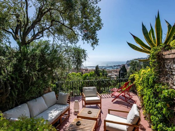 casa indipendente in vendita a Santa Margherita Ligure
