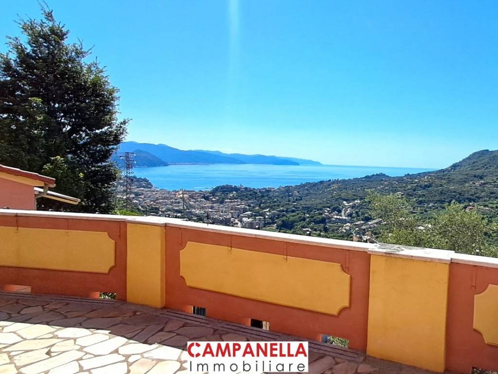 appartamento a Santa Margherita Ligure in zona San Lorenzo della Costa