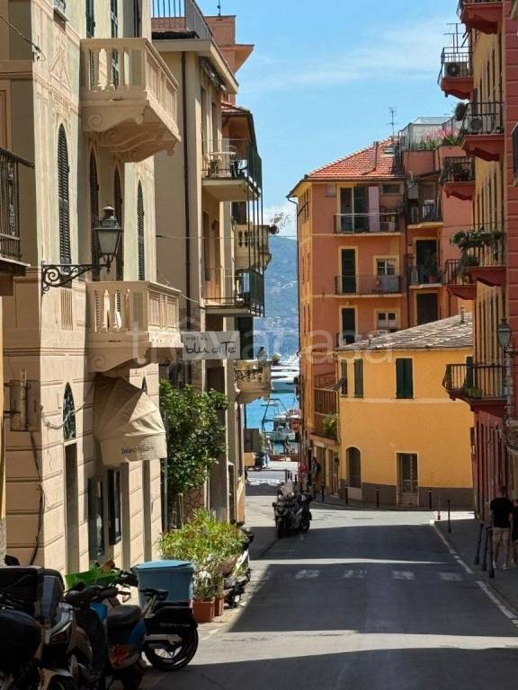 appartamento in vendita a Santa Margherita Ligure in zona Nozarego