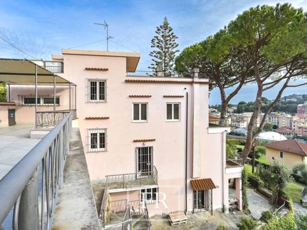 appartamento a Santa Margherita Ligure in zona San Lorenzo della Costa