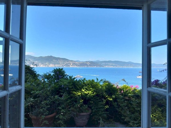 casa indipendente in vendita a Santa Margherita Ligure in zona Paraggi
