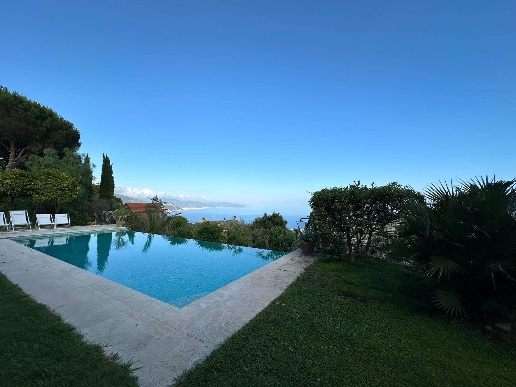 appartamento a Santa Margherita Ligure in zona San Lorenzo della Costa