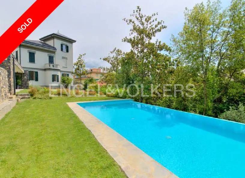 appartamento in vendita a Santa Margherita Ligure in zona Nozarego