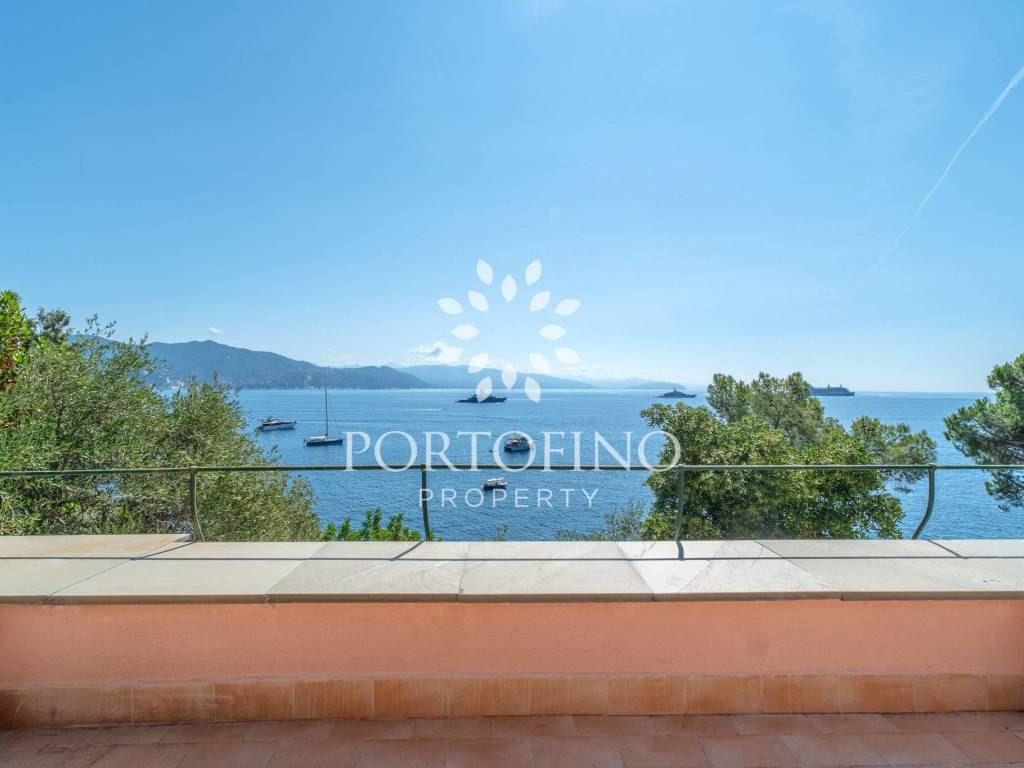 appartamento in vendita a Santa Margherita Ligure in zona Paraggi