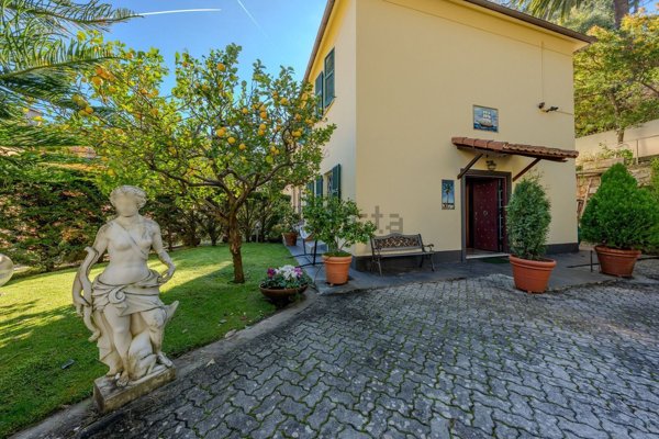 casa indipendente in vendita a Santa Margherita Ligure in zona Nozarego