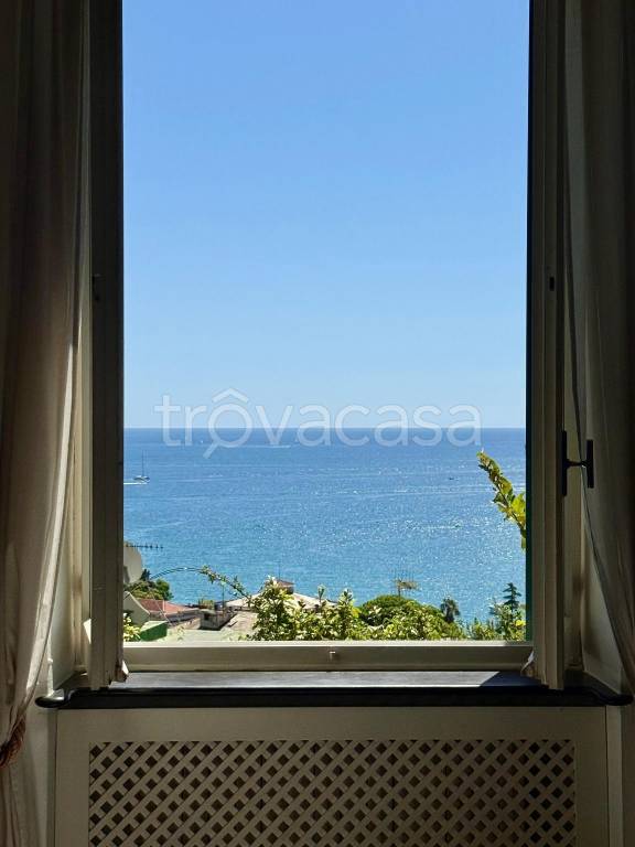 appartamento in vendita a Santa Margherita Ligure