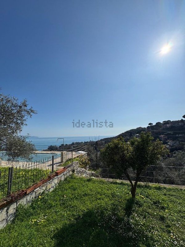 casa indipendente in vendita a Santa Margherita Ligure