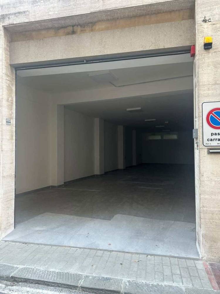 locale di sgombero in vendita a Santa Margherita Ligure