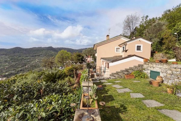 casa indipendente in vendita a Santa Margherita Ligure