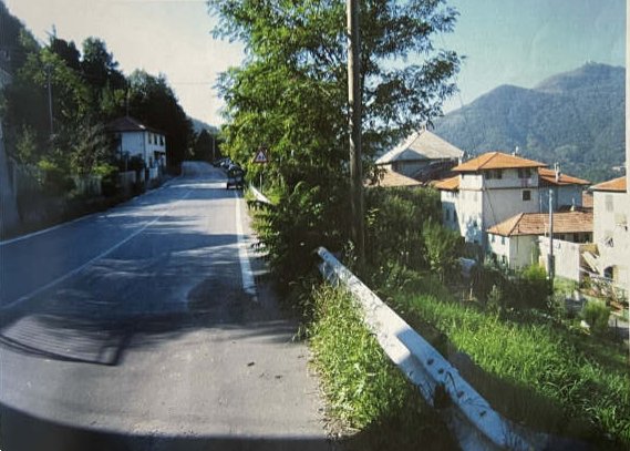 intera palazzina in vendita a Sant'Olcese in zona Torrazza