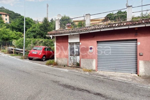 locale di sgombero in vendita a Sant'Olcese in zona Vicomorasso