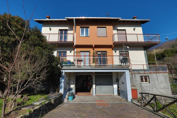 casa indipendente in vendita a Sant'Olcese