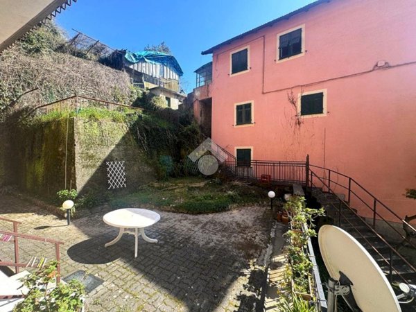appartamento in vendita a Sant'Olcese in zona Manesseno
