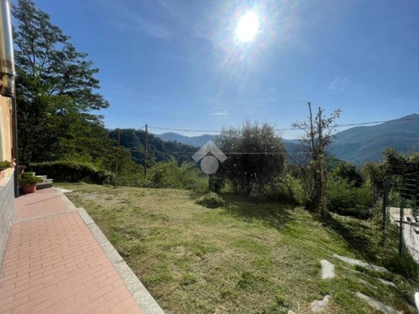casa semindipendente in vendita a Sant'Olcese