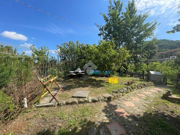 appartamento in vendita a Sant'Olcese in zona Manesseno