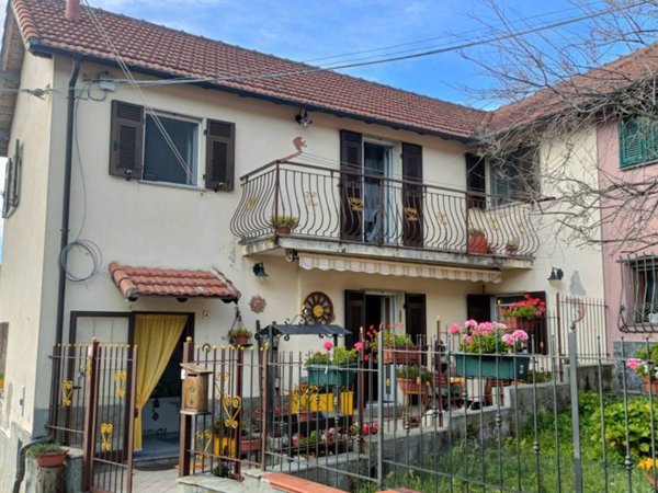 casa indipendente in vendita a Sant'Olcese