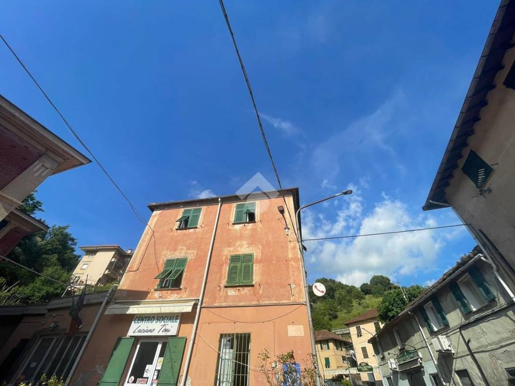 appartamento in vendita a Sant'Olcese in zona Piccarello