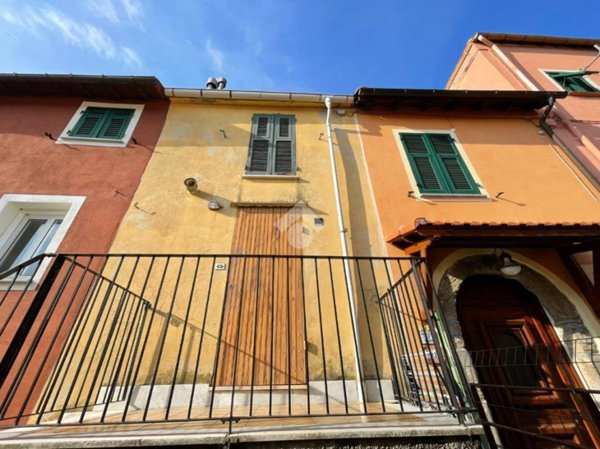 casa indipendente in vendita a Sant'Olcese in zona Sant'Olcese