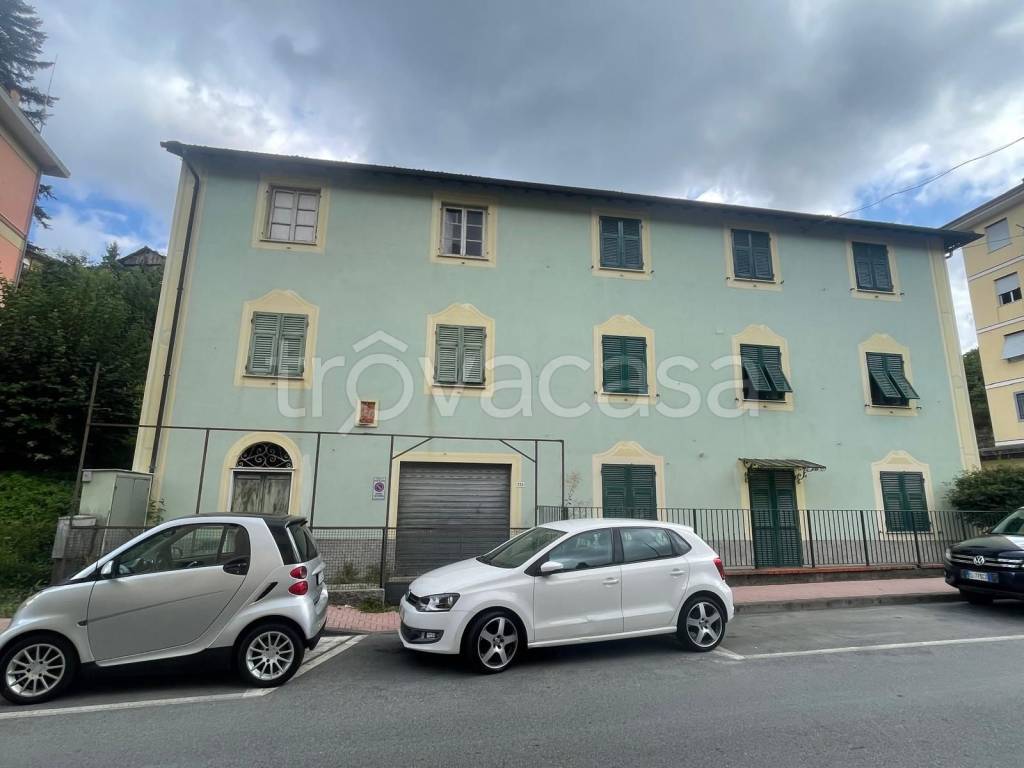 appartamento in vendita a Sant'Olcese in zona Manesseno