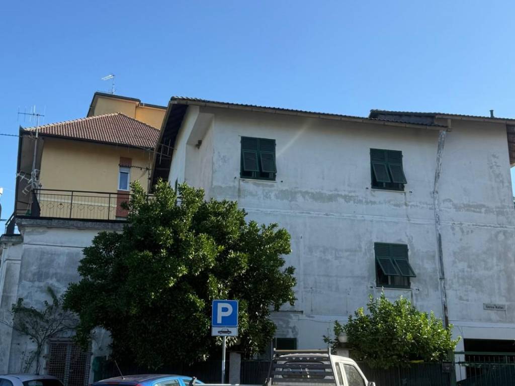 appartamento in vendita a Sant'Olcese in zona Manesseno