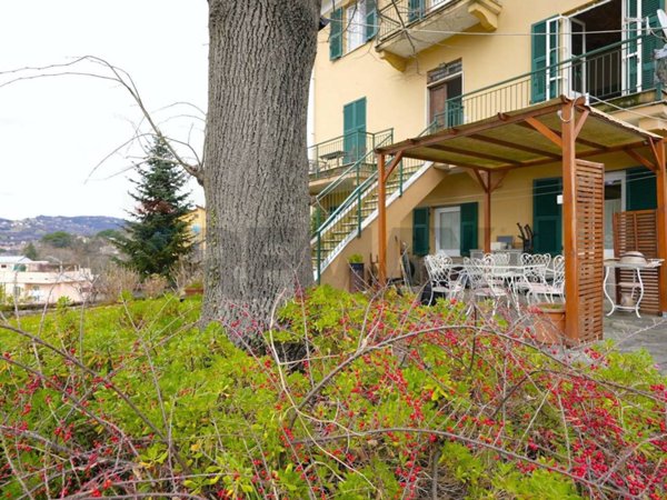 casa indipendente in vendita a Sant'Olcese in zona Manesseno