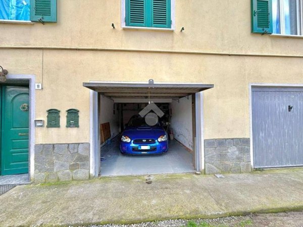 casa indipendente in vendita a Sant'Olcese in zona Manesseno