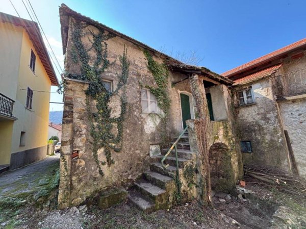 attico in vendita a Sant'Olcese in zona Vicomorasso