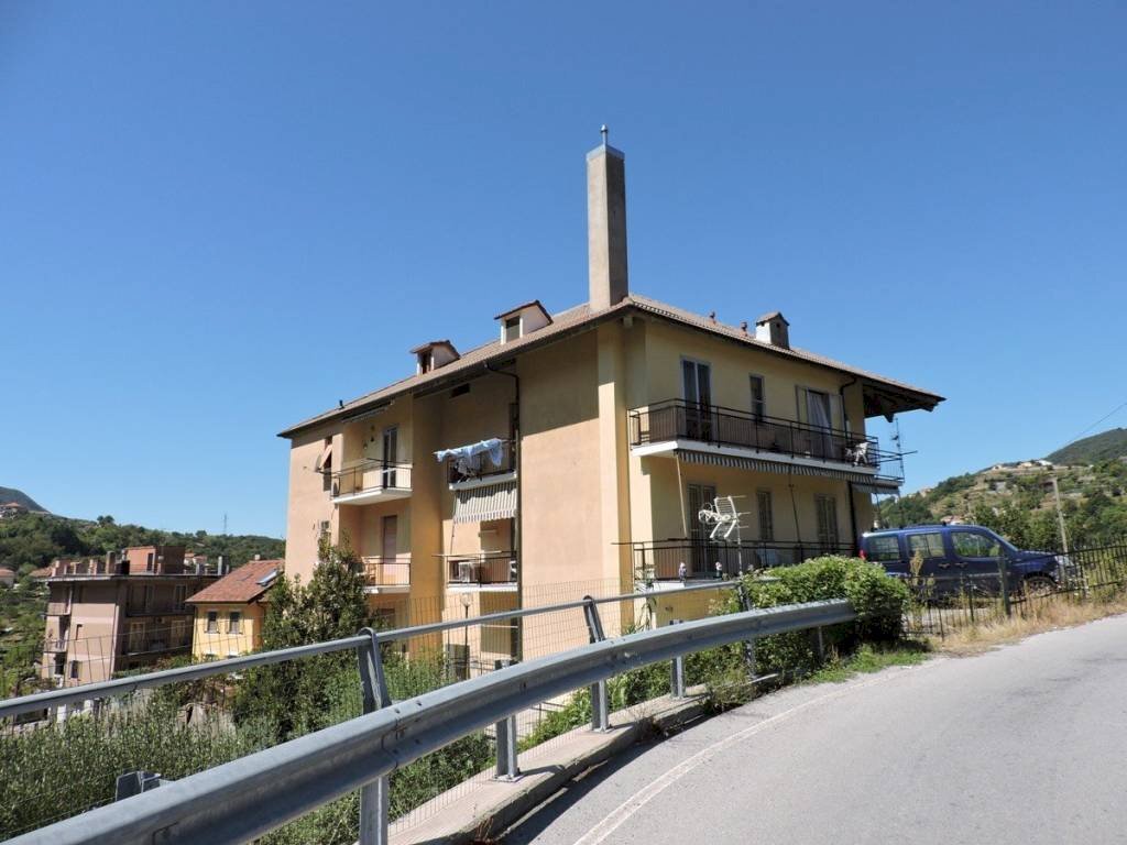 appartamento in vendita a Sant'Olcese in zona Piccarello