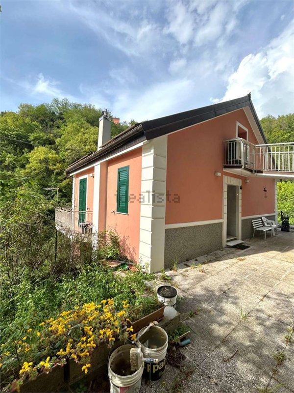 casa indipendente in vendita a Sant'Olcese