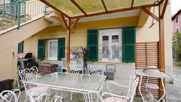 casa indipendente in vendita a Sant'Olcese