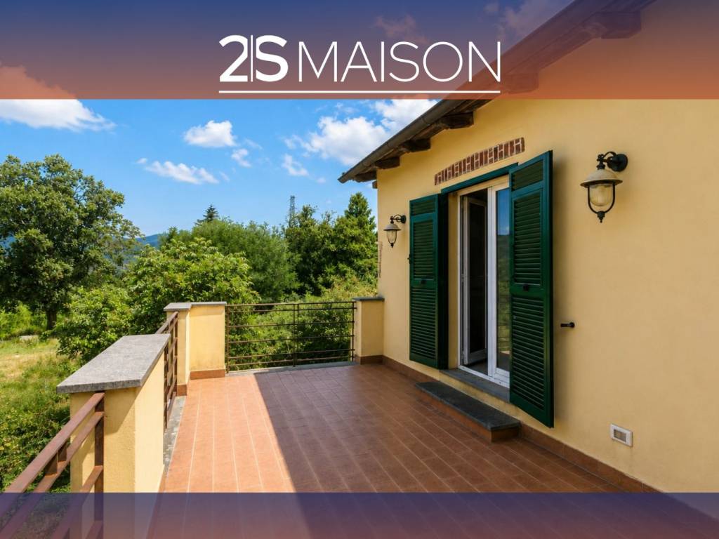 casa indipendente in vendita a Sant'Olcese in zona Torrazza
