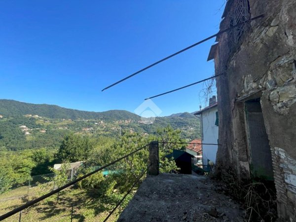 appartamento in vendita a Sant'Olcese in zona Torrazza