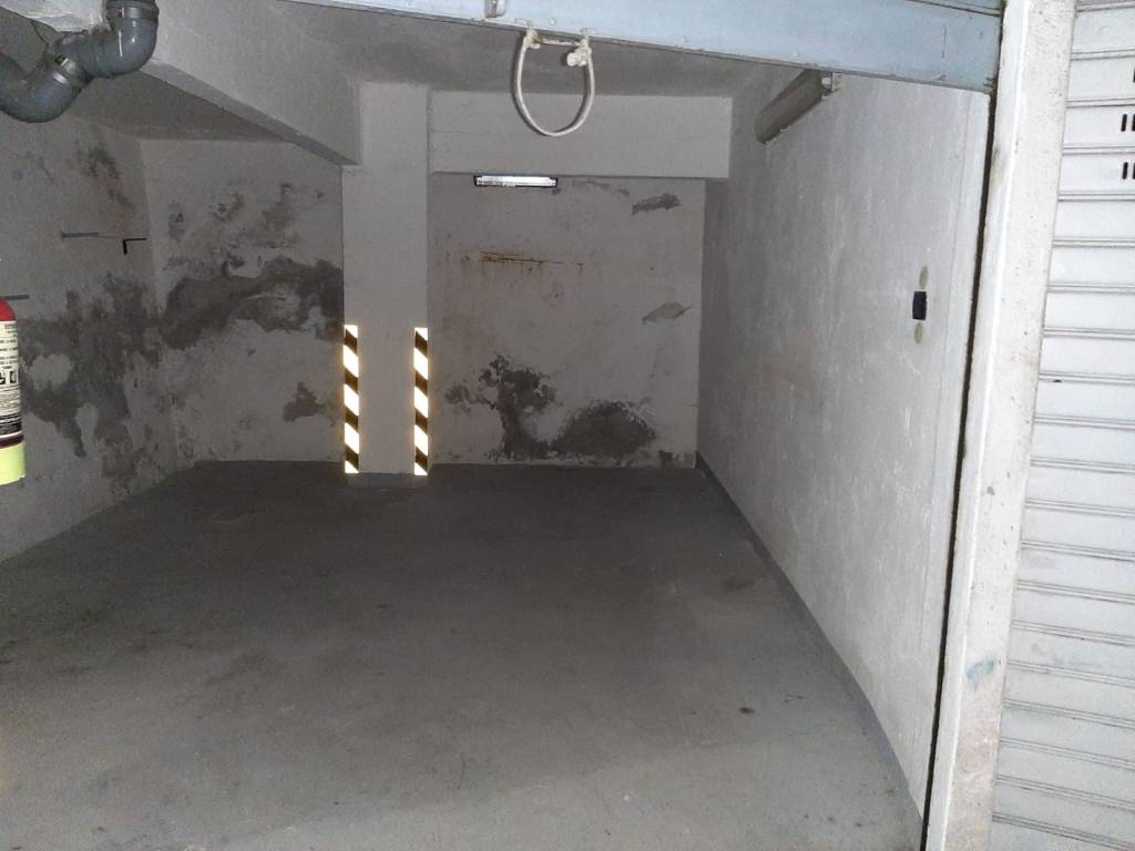 box auto in vendita a Sant'Olcese in zona Manesseno
