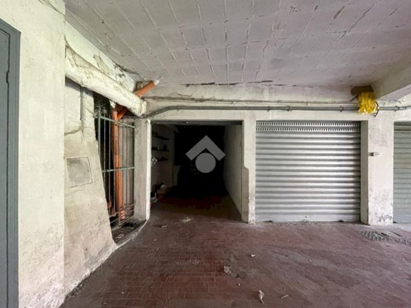 box auto in vendita a Sant'Olcese in zona Manesseno