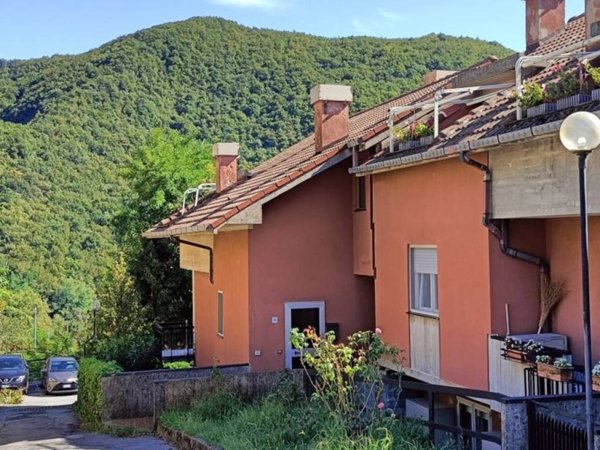 appartamento in vendita a Sant'Olcese in zona Vicomorasso