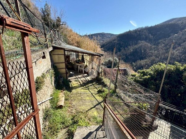 casa semindipendente in vendita a Sant'Olcese in zona Arvigo