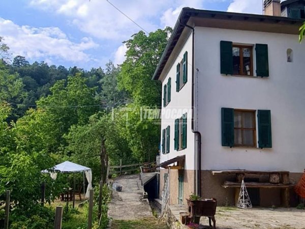 appartamento in vendita a Santo Stefano d'Aveto