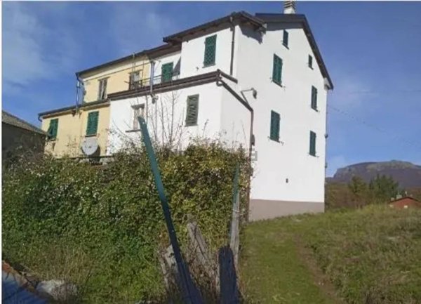 appartamento in vendita a Santo Stefano d'Aveto