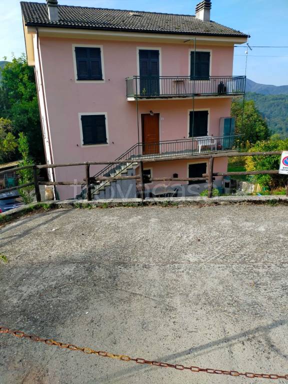 appartamento in vendita a Santo Stefano d'Aveto in zona La Villa